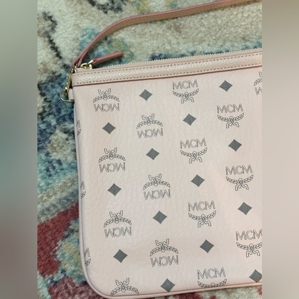 MCM - Picture 5 of 6